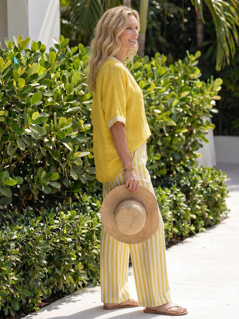 Paula | Set Tunica con Scollo a V a Contrasto e Pantaloni a Righe