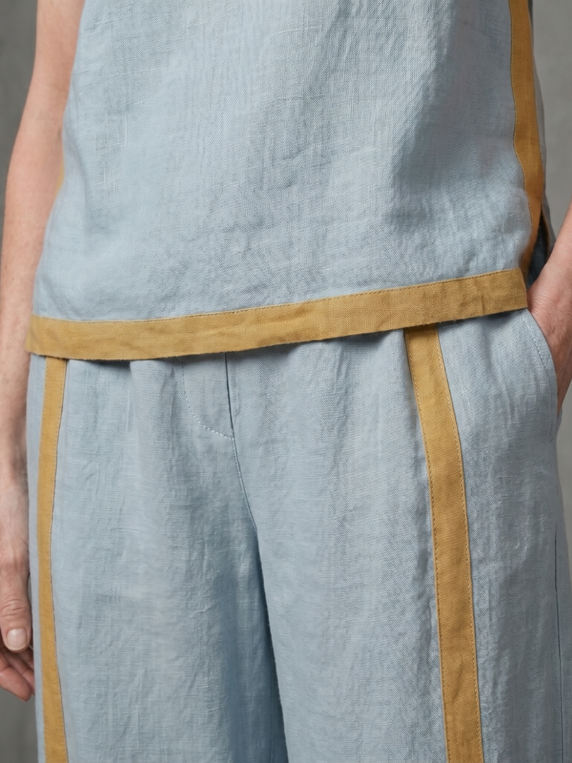 Irina | Completo con Top Senza Maniche e Pantaloni a Gamba Larga a Contrasto