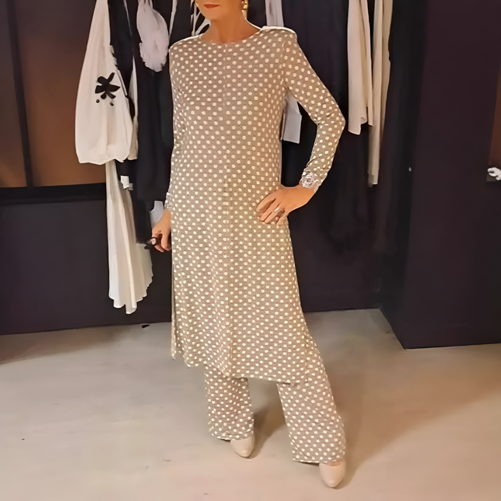 Marcella | completo a pois chic