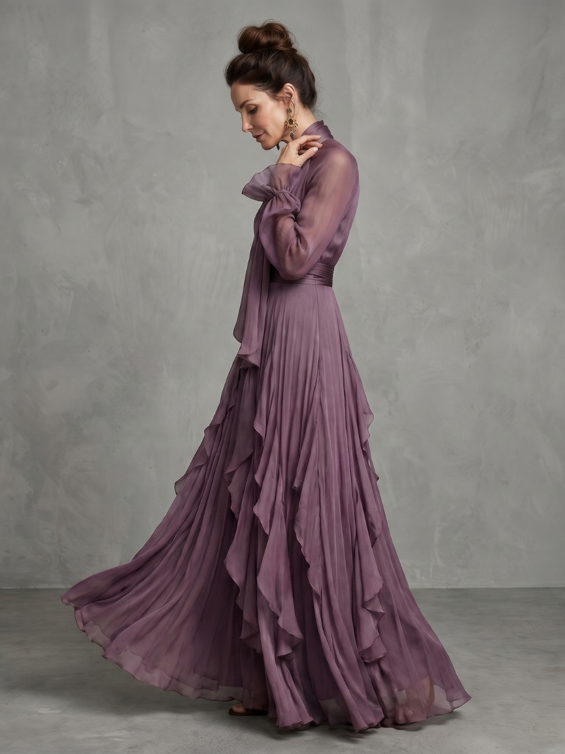 Demetria | Abito Maxi con Fiocco al Collo e Balze Stratificate