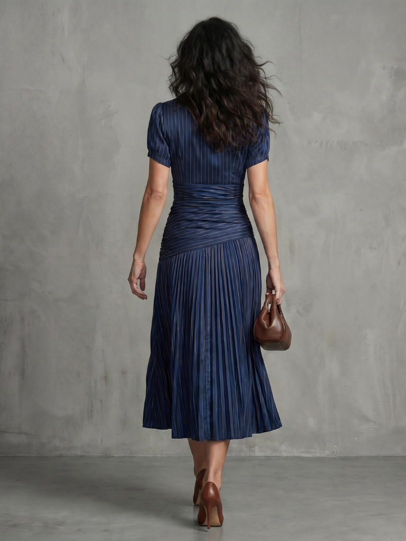 Theodora | Abito midi a righe con vita plissettata