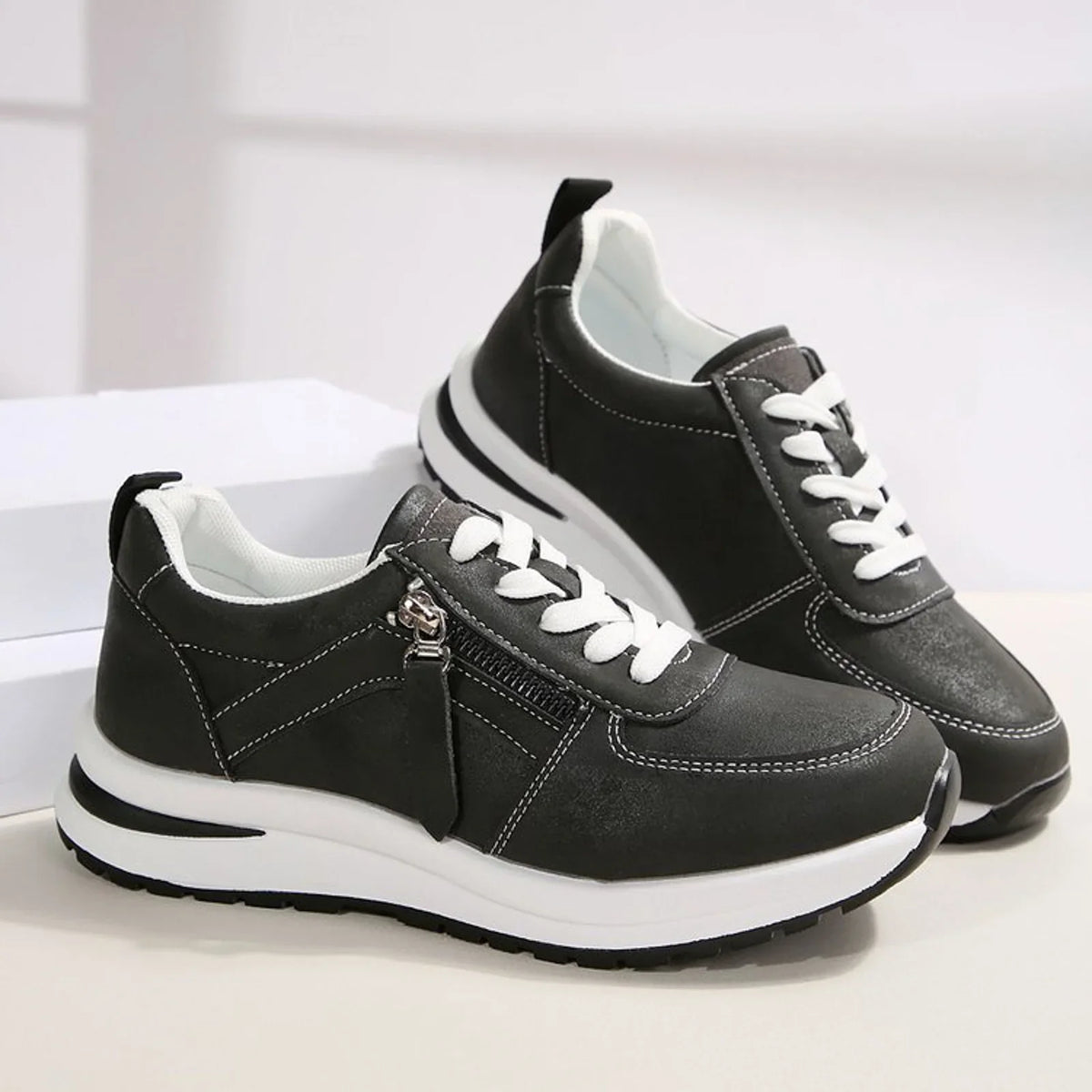 Mina | Sneaker Ortopedica
