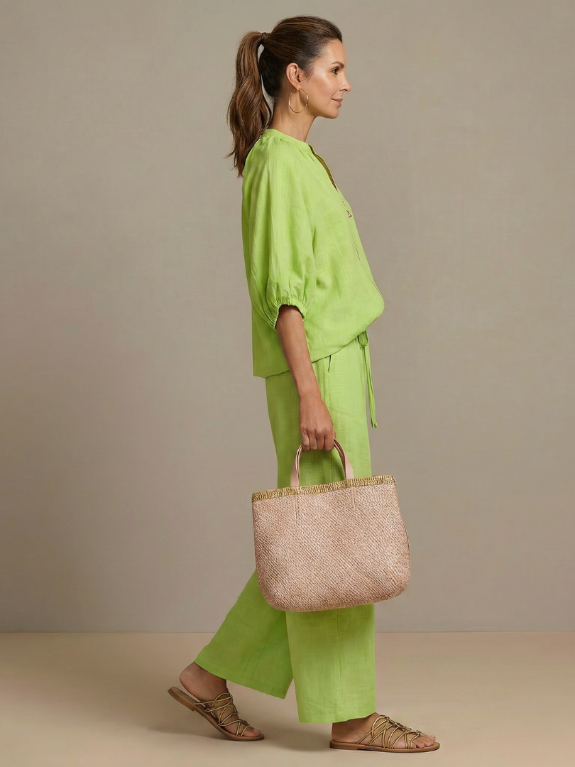 Natalia | Completo con Blusa con Zip e Pantaloni a Gamba Larga