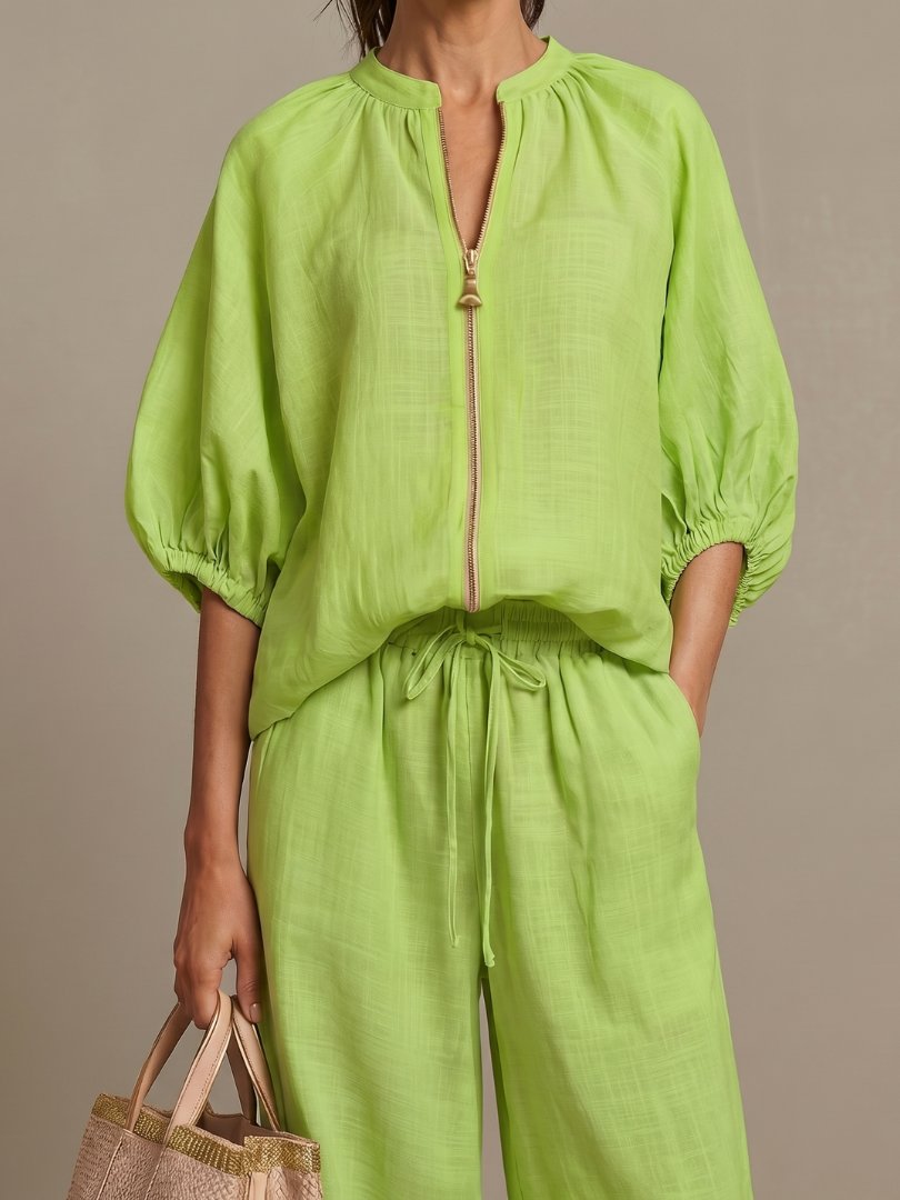 Natalia | Completo con Blusa con Zip e Pantaloni a Gamba Larga