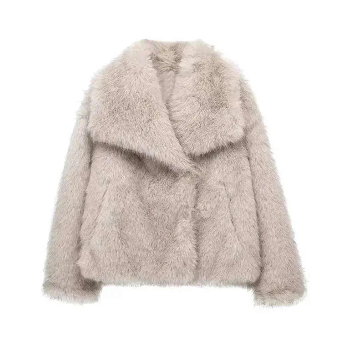 Ilaria | Cappotto Corto in Pelliccia Sintetica