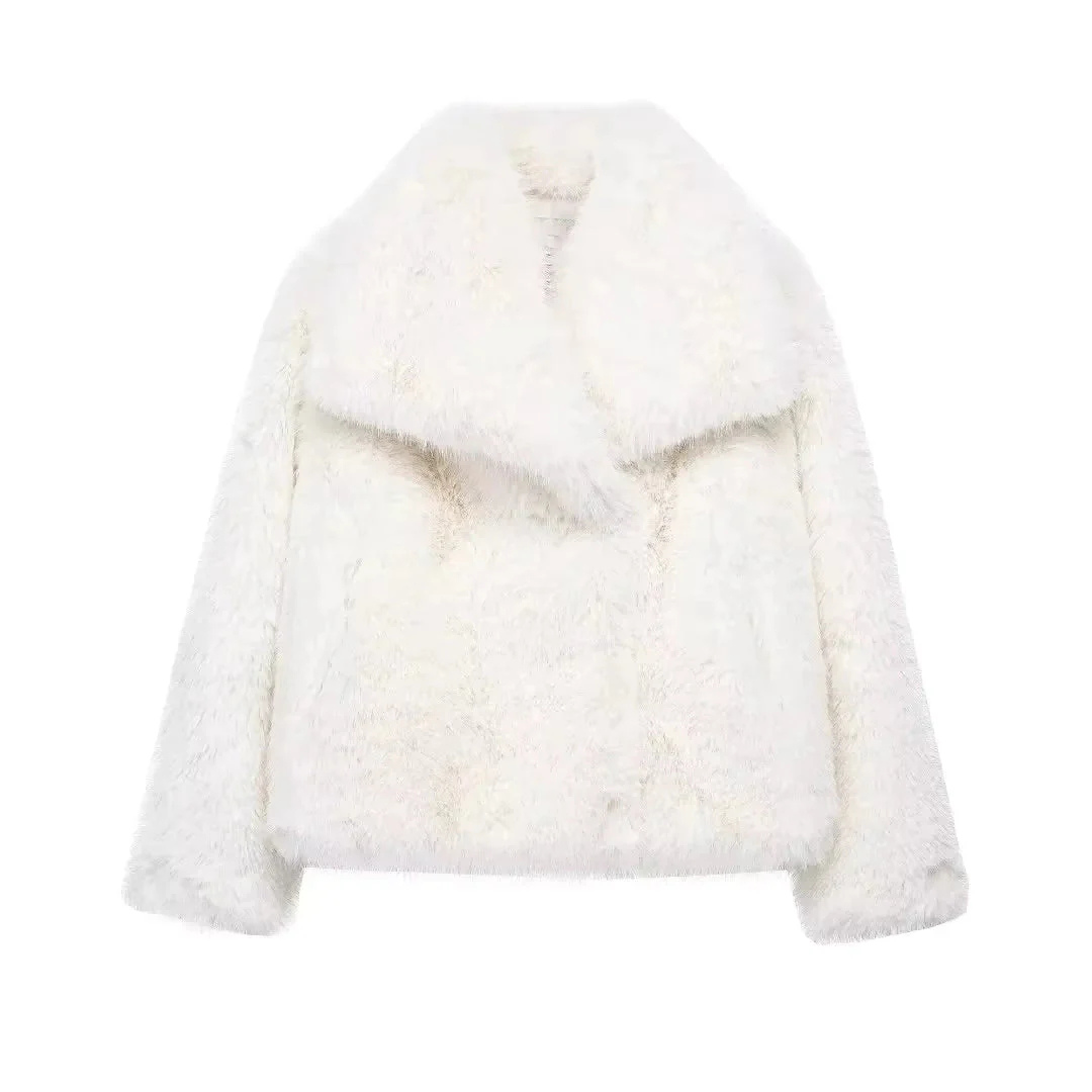 Ilaria | Cappotto Corto in Pelliccia Sintetica