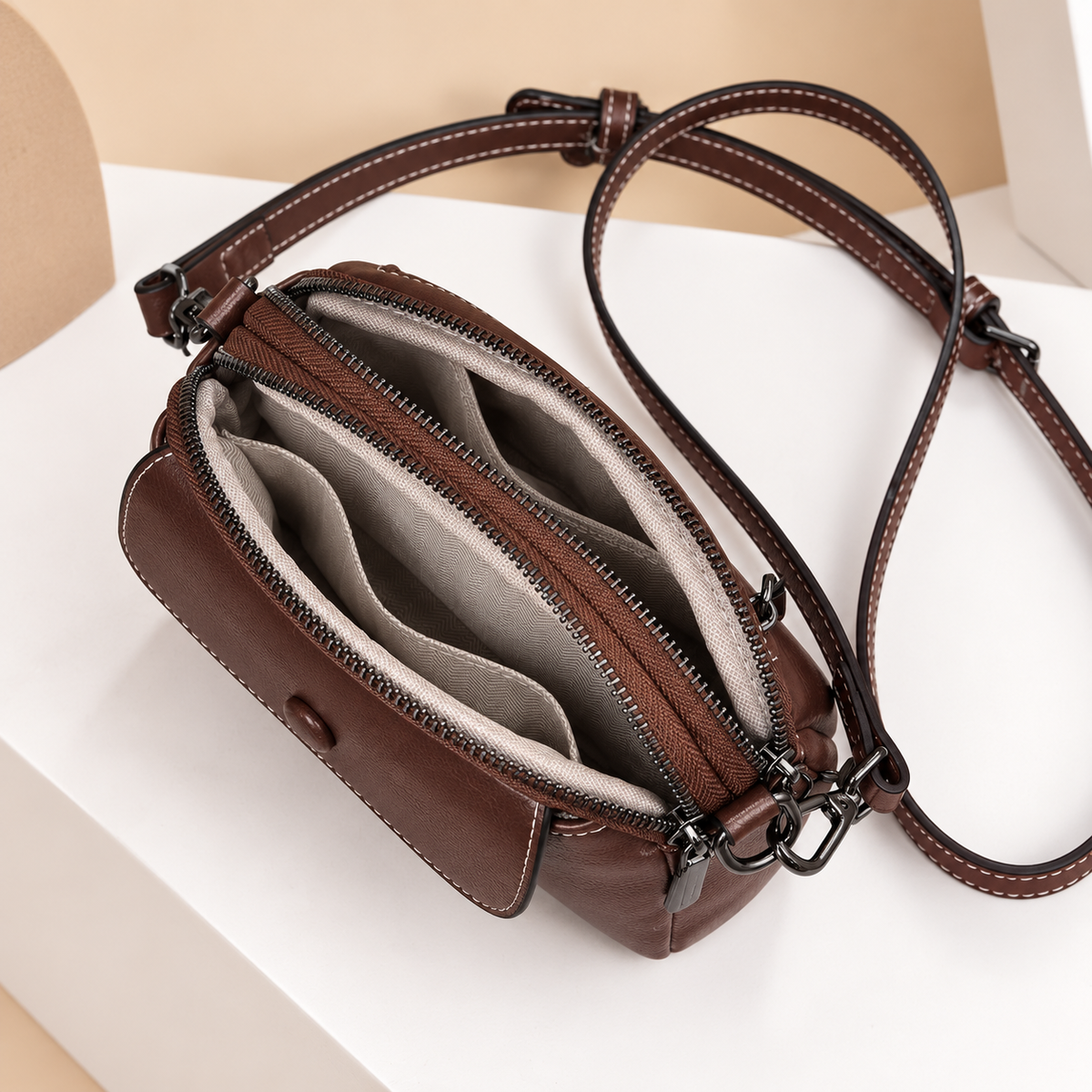 Brunella | Borsa a Tracolla Multitasche