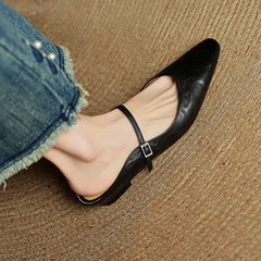 Renata mules Nero indossata