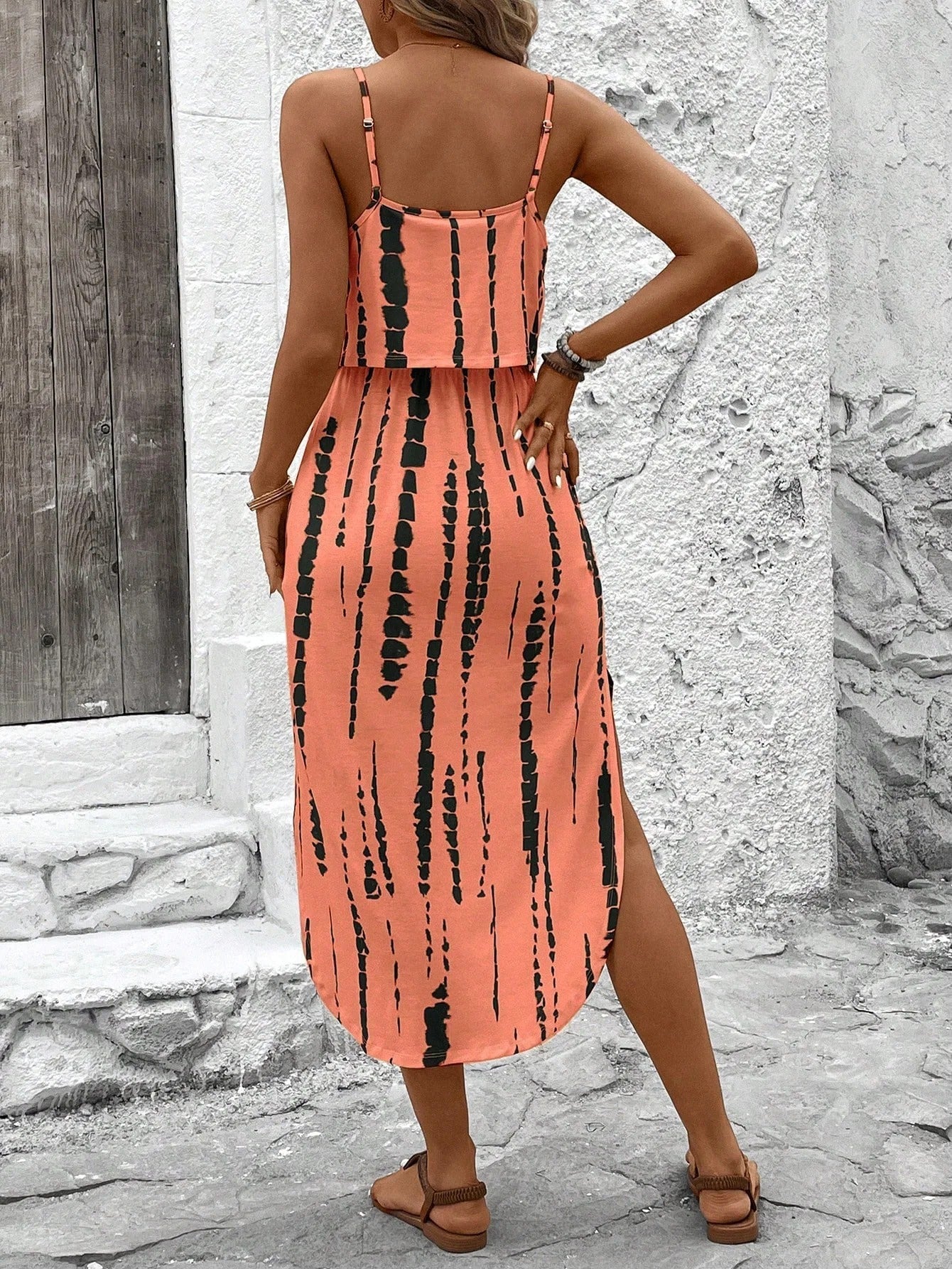 Luna | Vestido midi estampado con tirantes finos