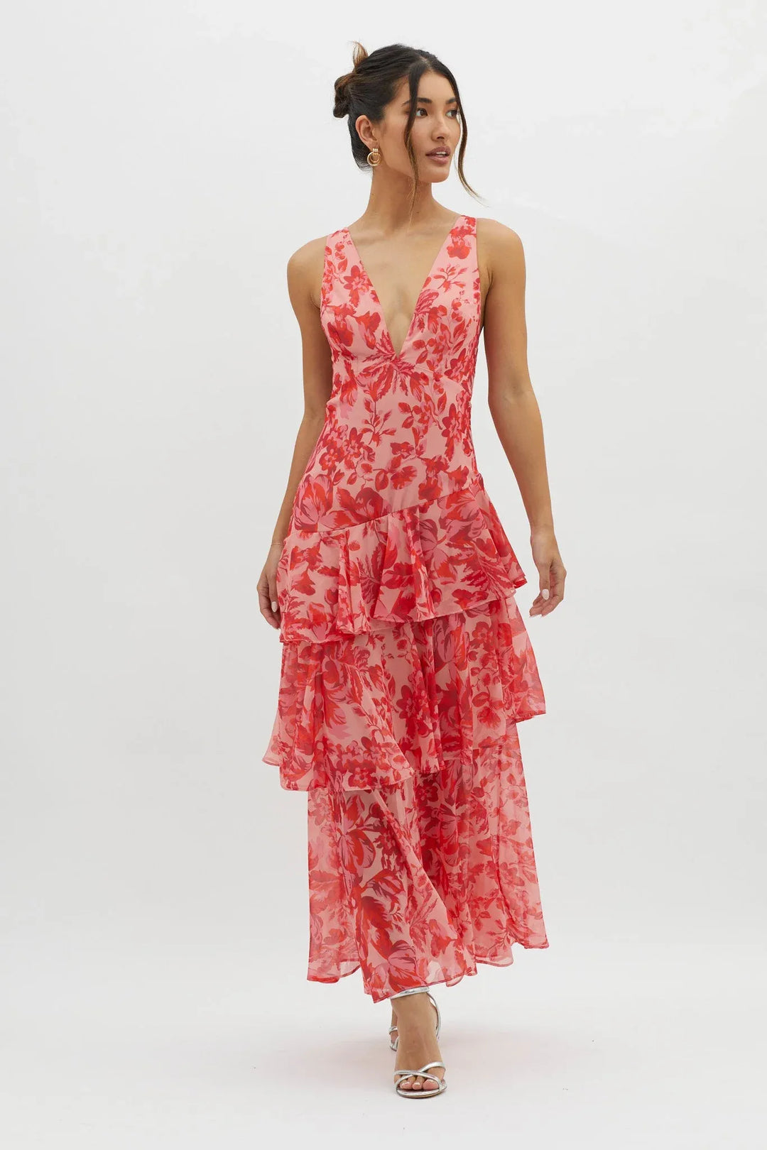 Maya | Vestido largo floral con volantes